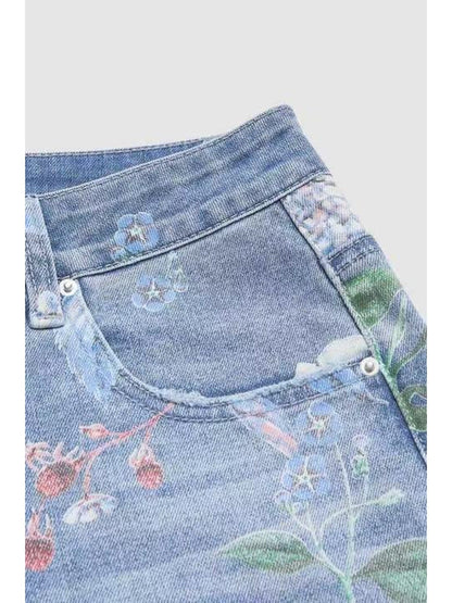 Women's Denim Shorts - Stretch – Multicolor Denim Wash 03621 detail view