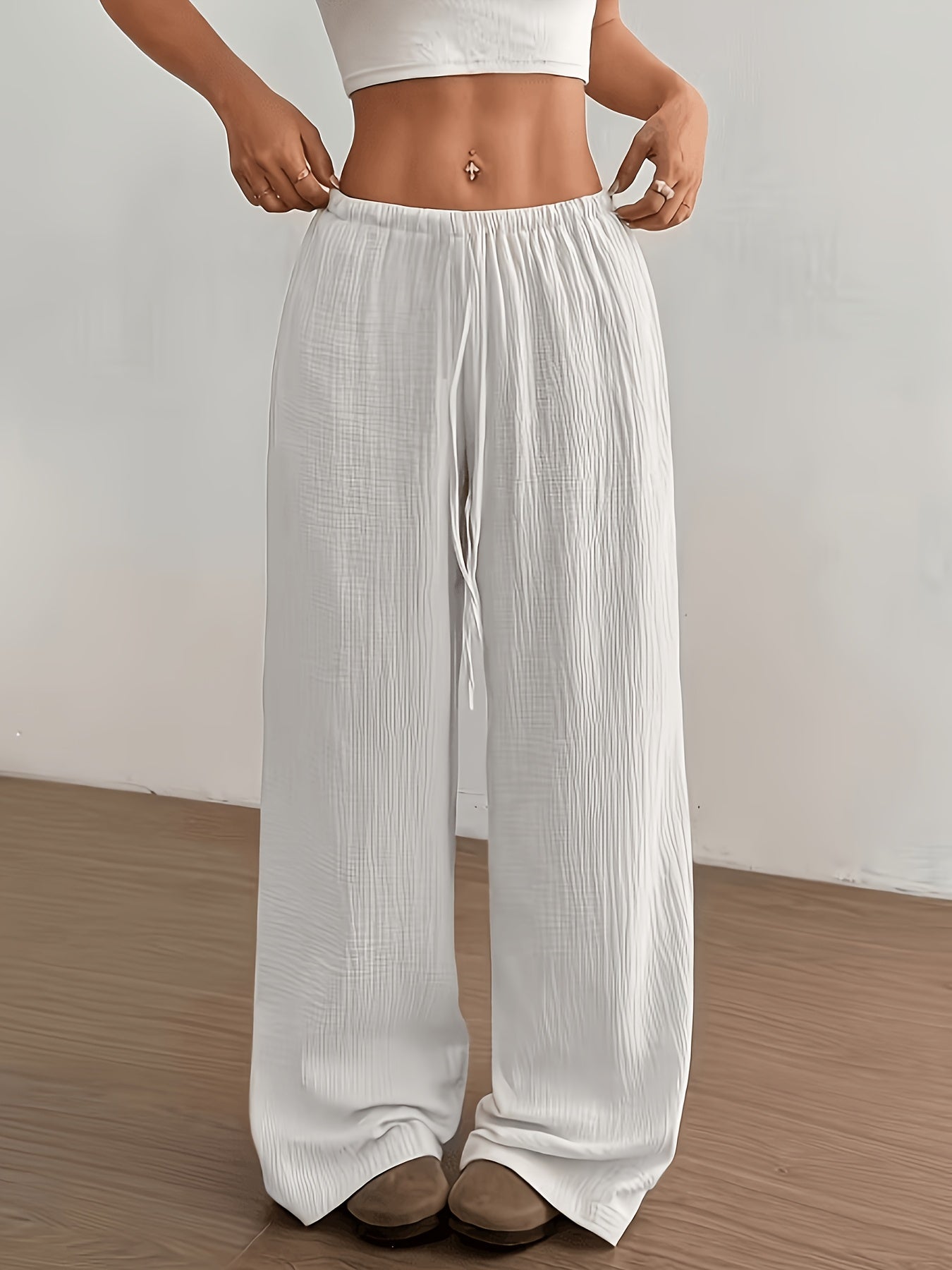 Women's Dress Pants - Wide-Leg Fit – 3-Color Selection detail view