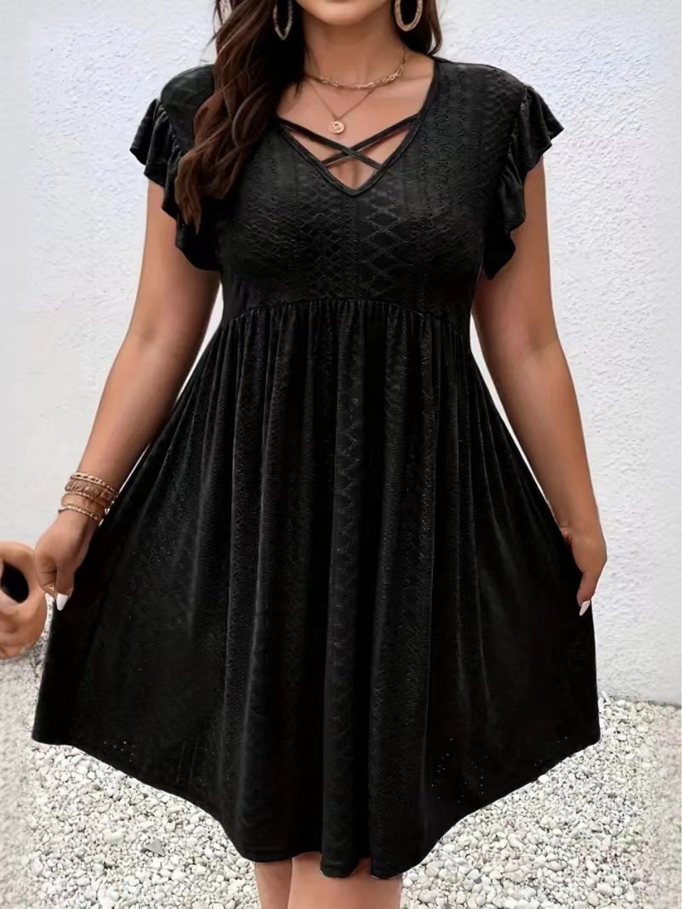 Women's Embroidered V-Neck Vacation Dress - Ruffle – view 11