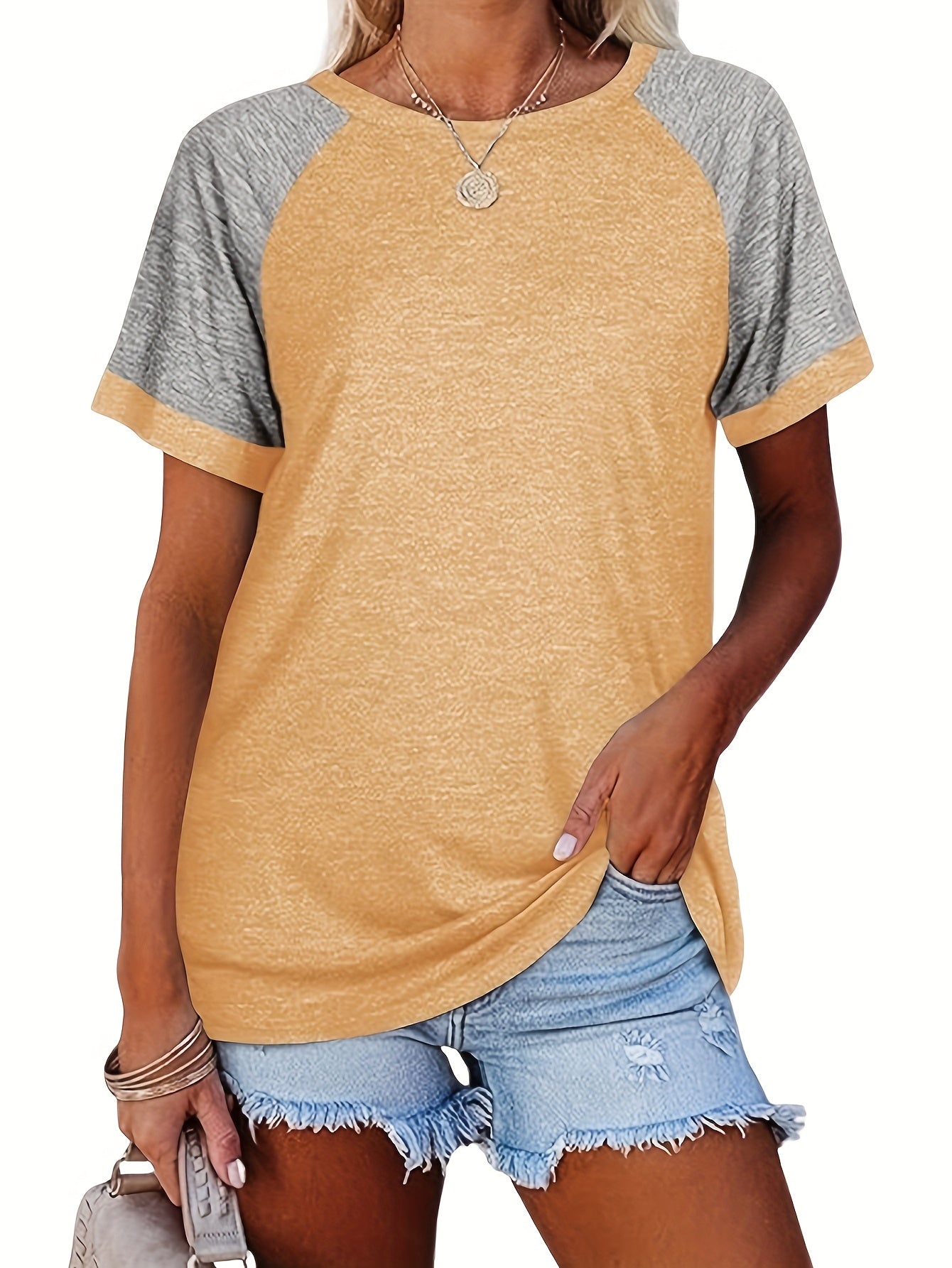 Women's Essential T-Shirt - 3-Pack Round Neck Short Sleeve – 7-Variant Selection detail view