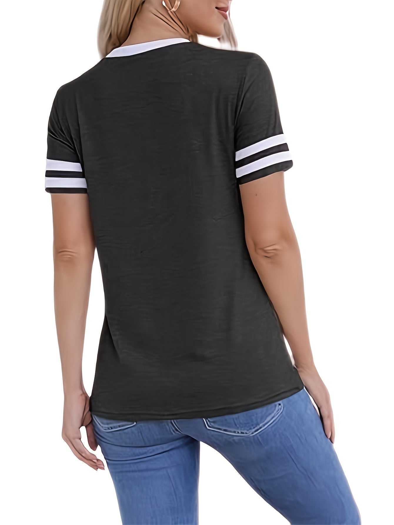 Women's Essential T-Shirt - 3-Pack Round Neck Short Sleeve – Colorway 03269 detail view