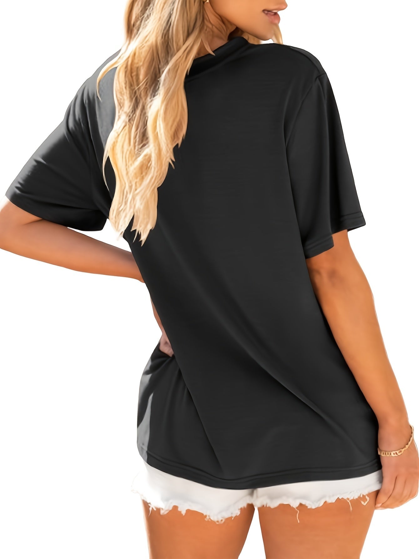Women's Essential T-Shirt - 4-Pack Crew Neck Short Sleeve – Relaxed fit detail view