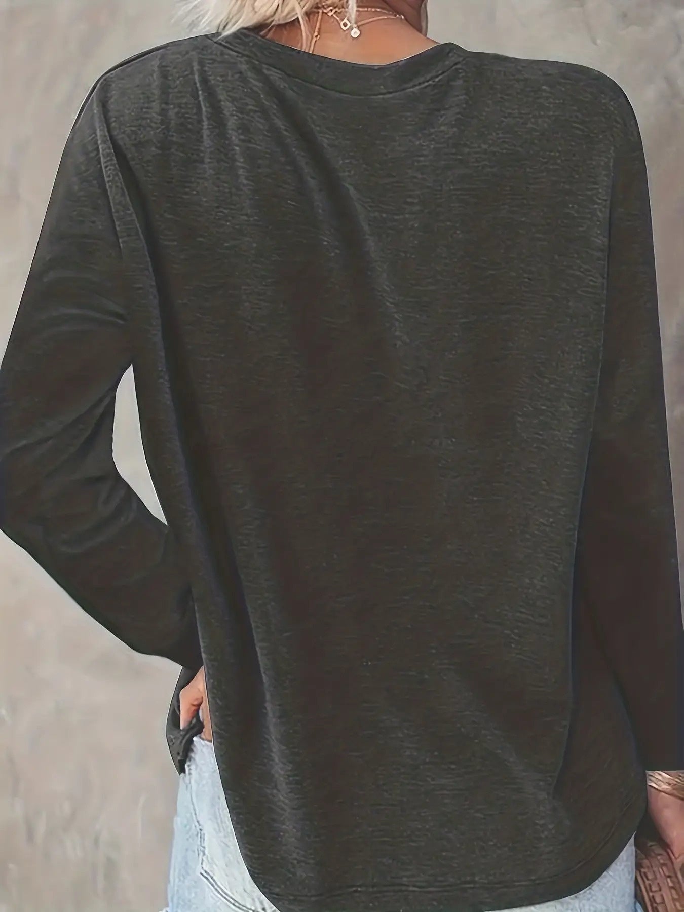 Women's Essential T-Shirt - Round Neck Long Sleeve – 25-Variant Selection detail view