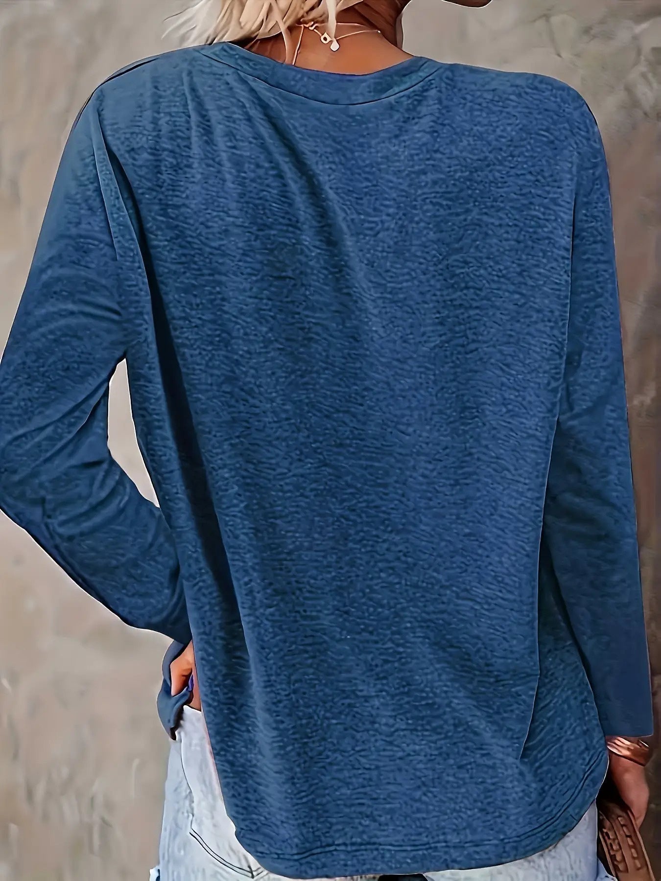Women's Essential T-Shirt - Round Neck Long Sleeve – Blue / Pink detail view