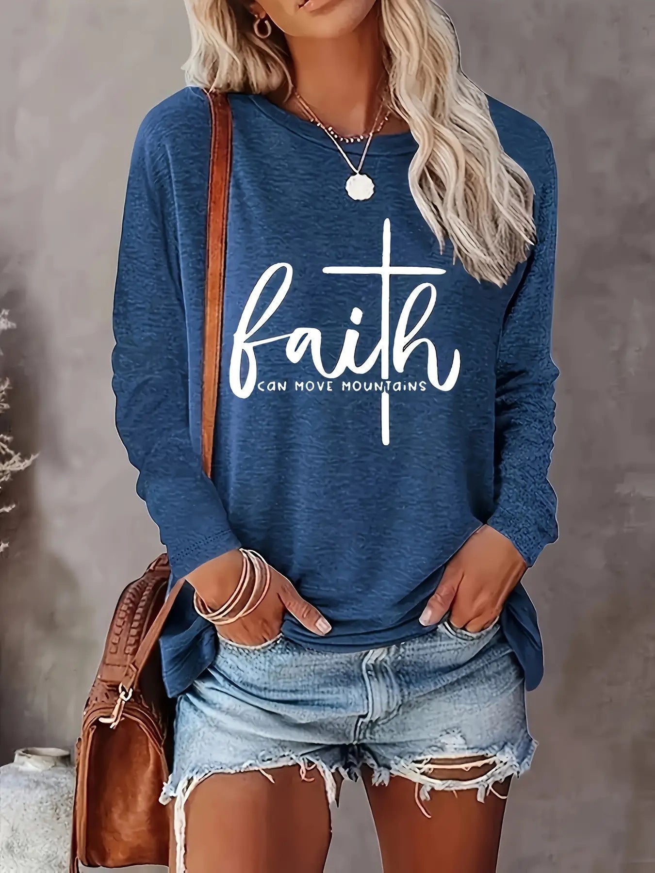 Women's Essential T-Shirt - Round Neck Long Sleeve – Blue / Pink – Blue option – view 2