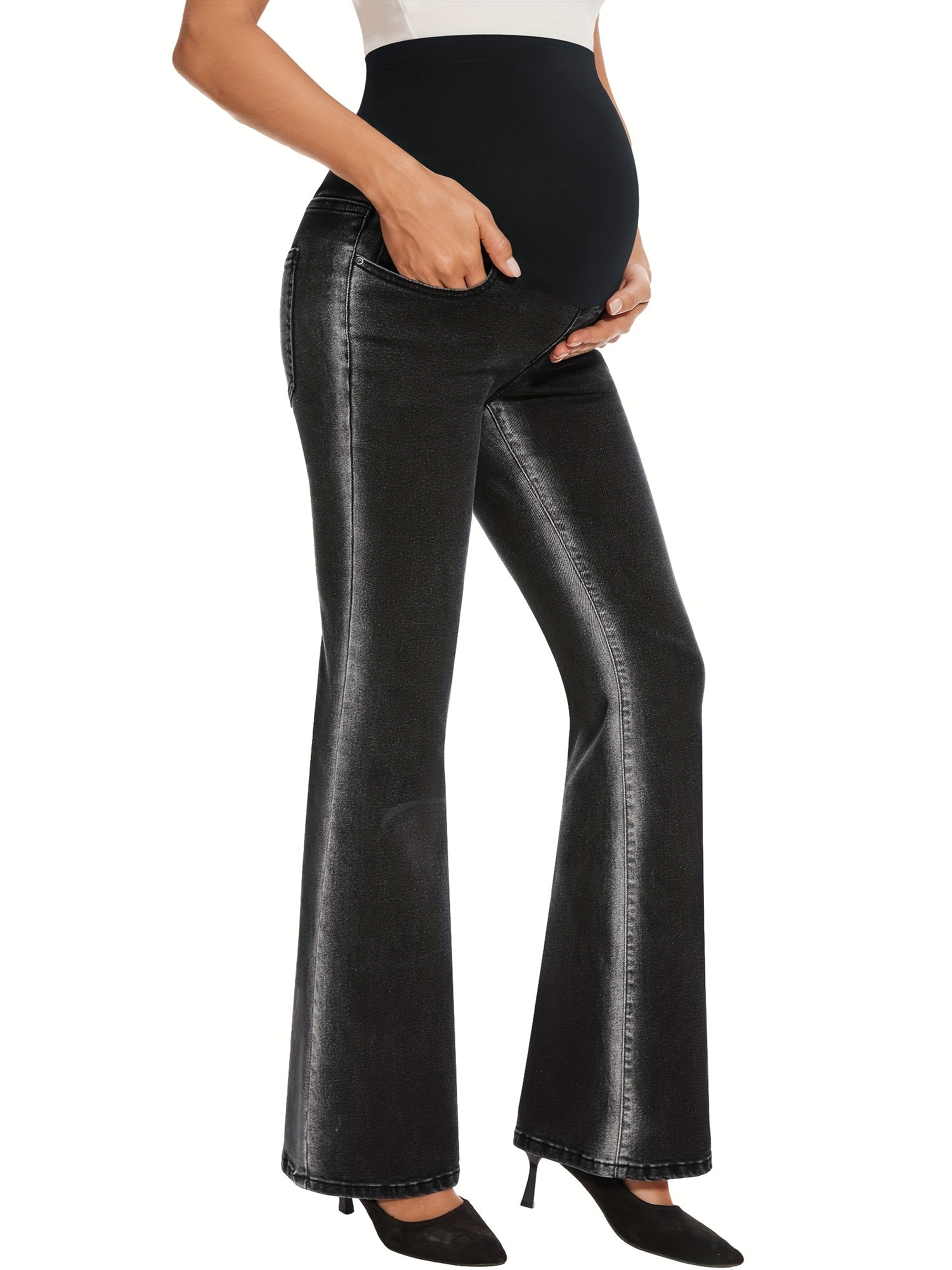 Women's Flare Jeans - Washed Black Pocket Detail – Black option – view 3