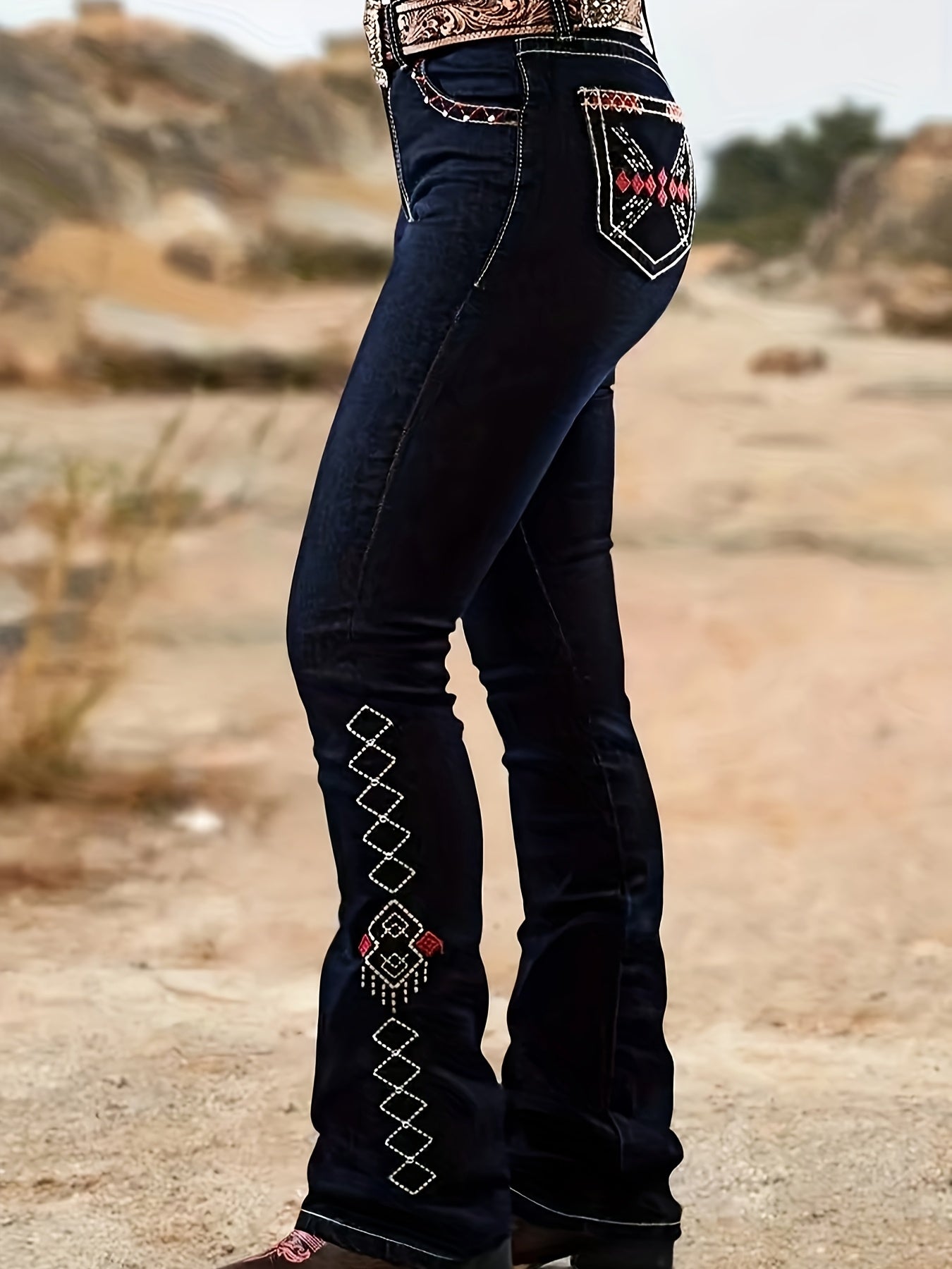 Women's Flare Pants - Everyday Flared Fit detail view