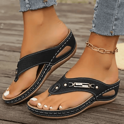 Women's Flip Flops - Non-Slip Sole Lightweight for Beach & Water – view 2
