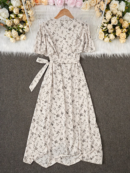 Women's Floral Casual Dress - Ruffle detail view