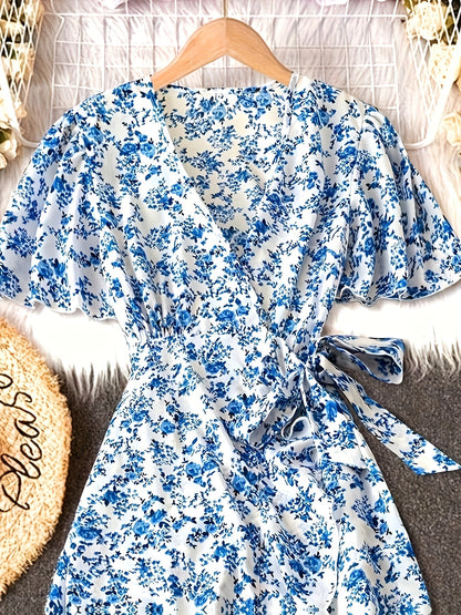 Women's Floral Casual Dress - Ruffle detail view