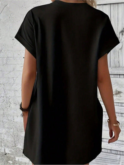 Women's Floral Crew Neck Cocktail Dress - Pocket Party Ready detail view