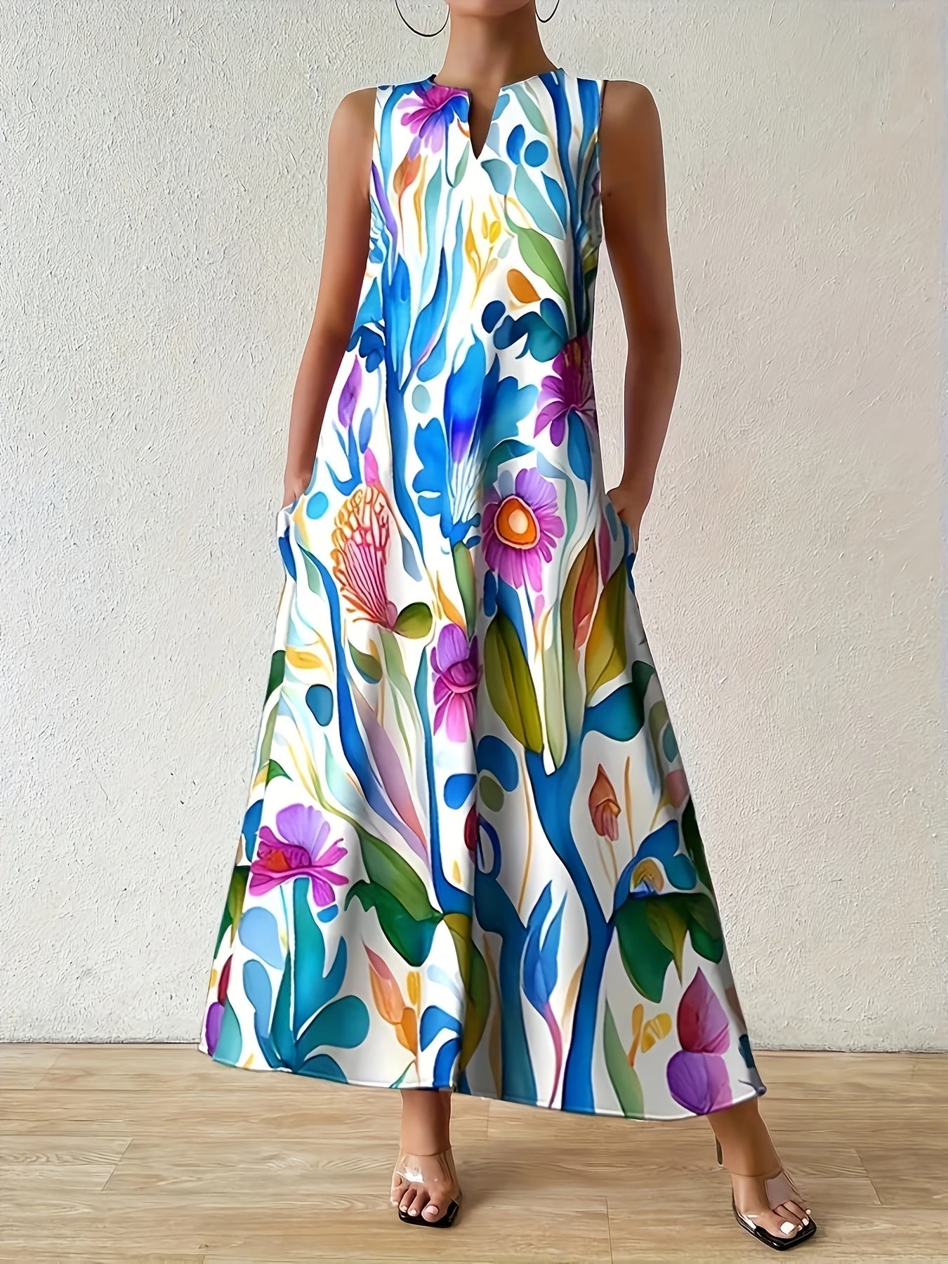 Women's Floral Crew Neck Maxi Vacation Dress - Pocket detail view