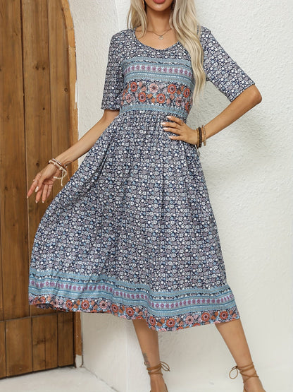 Women's Floral Crew Neck Midi Vacation Dress - Pocket detail view