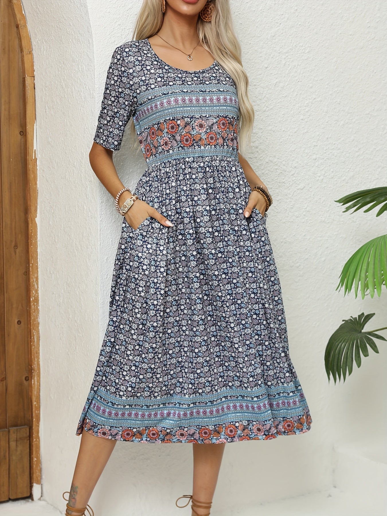Women's Floral Crew Neck Midi Vacation Dress - Pocket detail view