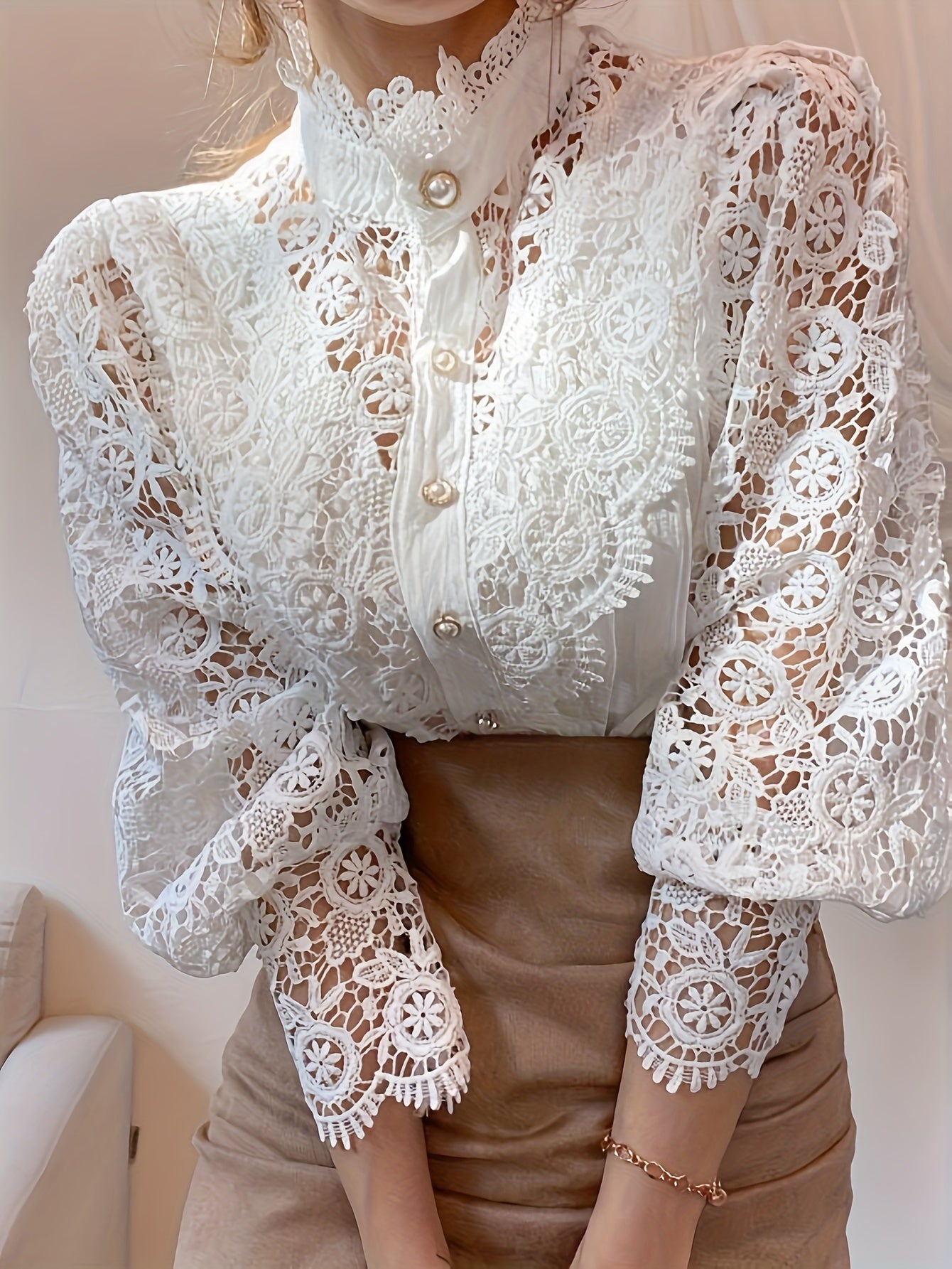 Women's Floral Print Blouse - Classic Neck Short Sleeve detail view