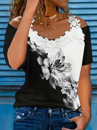 Women's Floral Print T-Shirt - Regular Fit – Black detail view