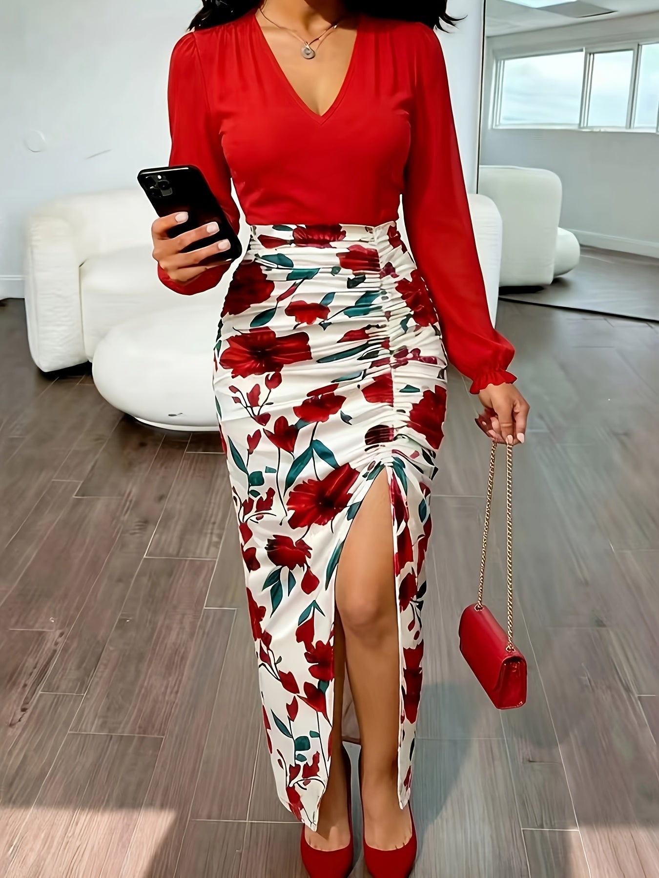 Women's Floral V-Neck Casual Dress - Long Sleeve detail view