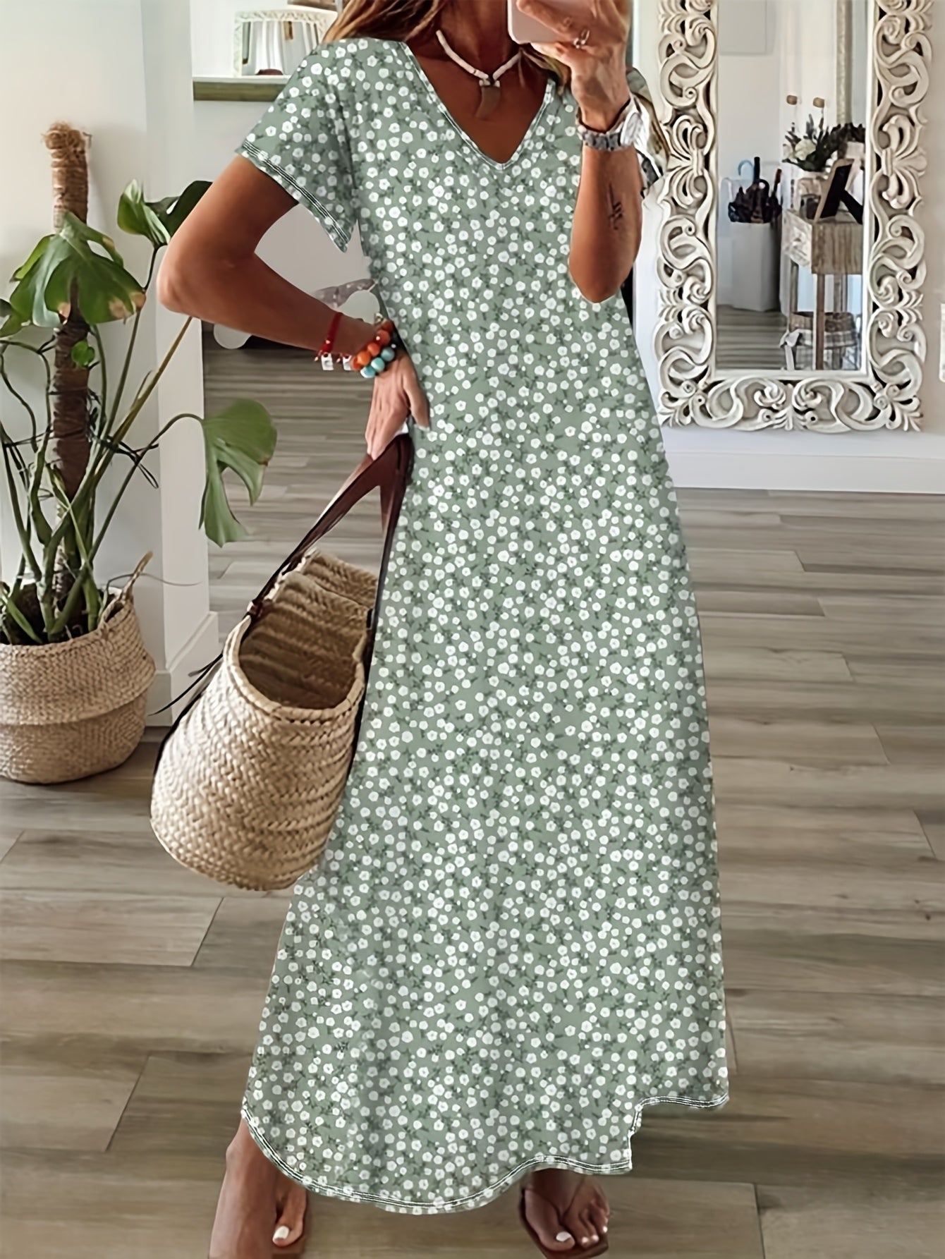 Women's Floral V-Neck Maxi Casual Dress – Green option – main product image