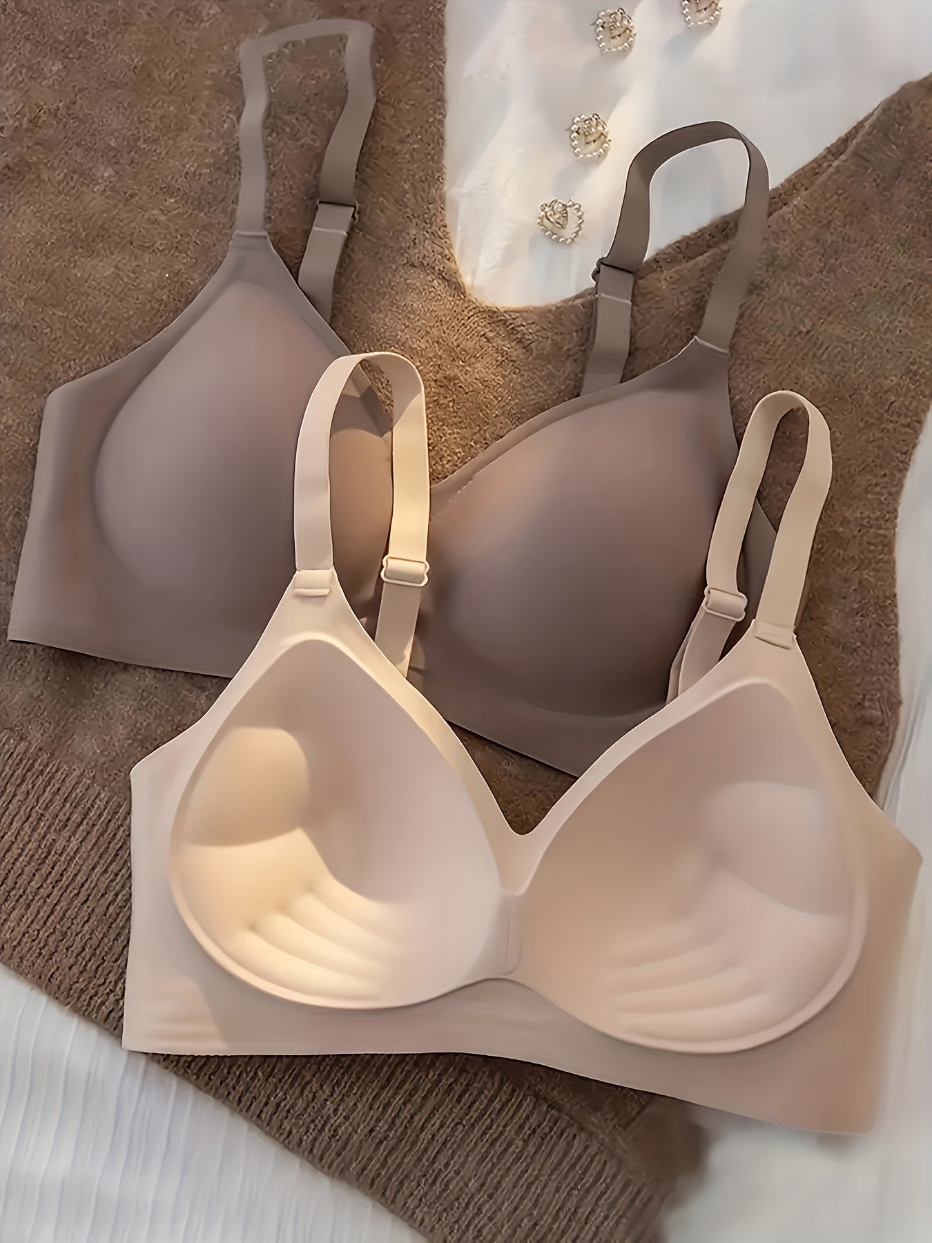 Women's Full-Coverage Wireless Bra - 3-Pack Fixed Padding, Everyday Support – view 8