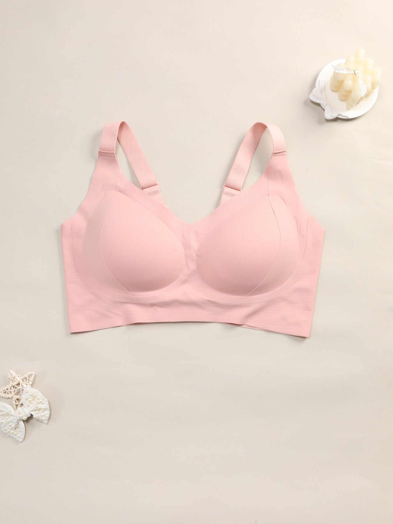 Women's Full-Coverage Wireless Bra - 3-Pack Removable Pads, Everyday Support detail view