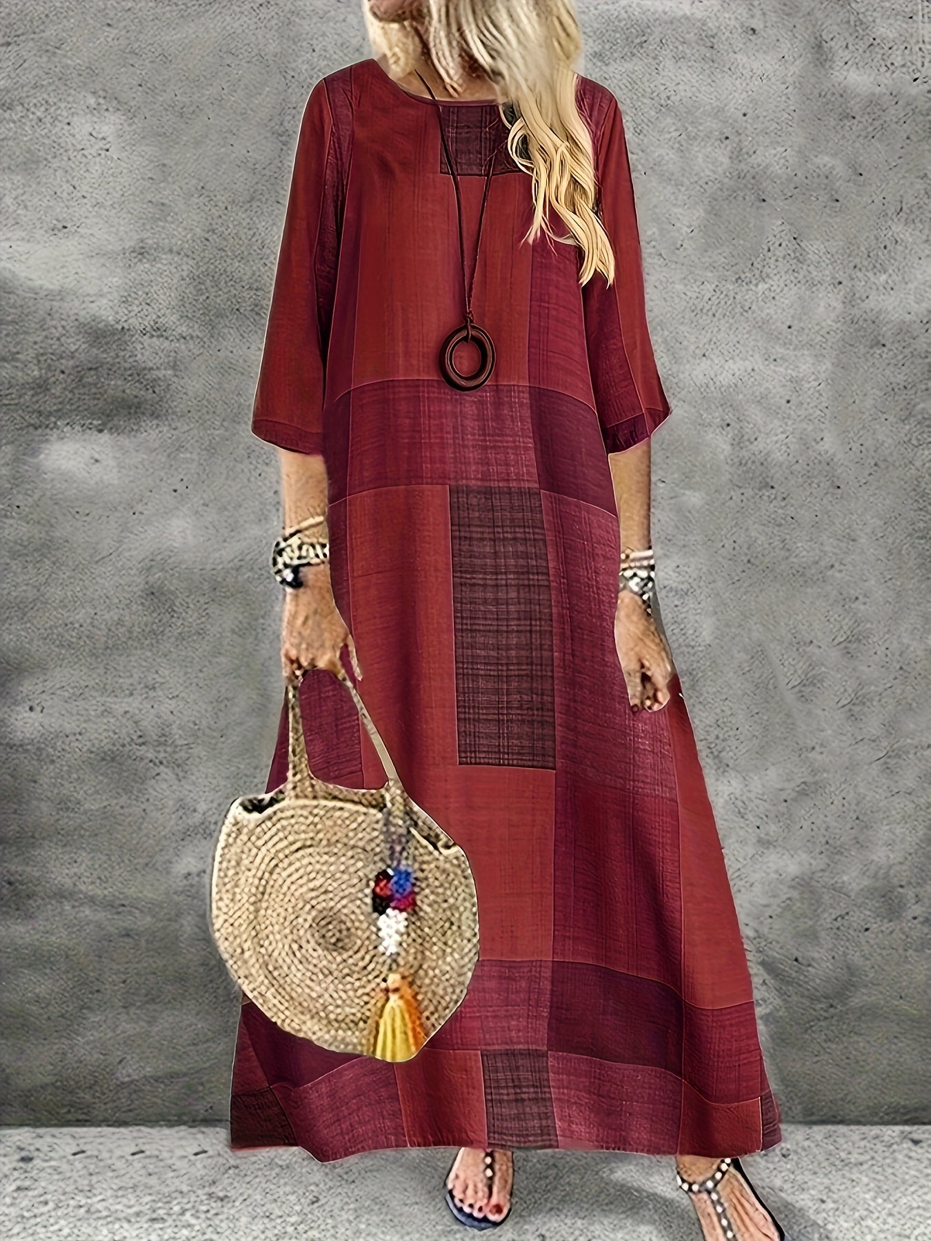 Women's Geometric Crew Neck Maxi Evening Dress - Event Style detail view