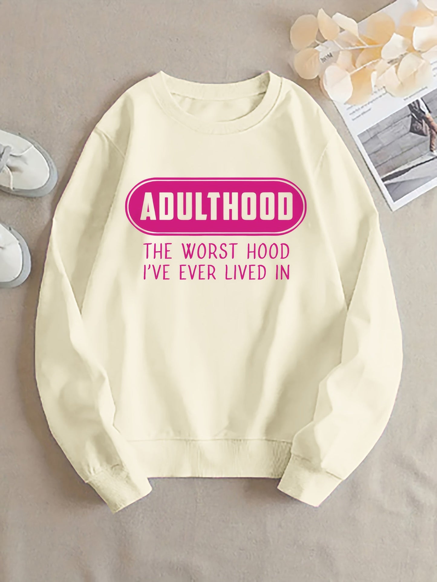 Women's Graphic Crewneck Sweatshirt - Regular Fit Crew Neck – Apricot / Black – Apricot option – main product image