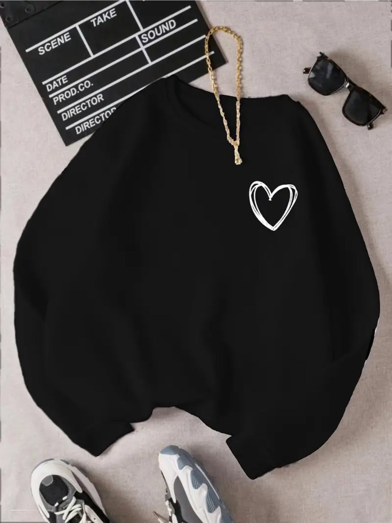 Women's Graphic Crewneck Sweatshirt - Regular Fit Crew Neck – Black Graphic Design 95685 detail view