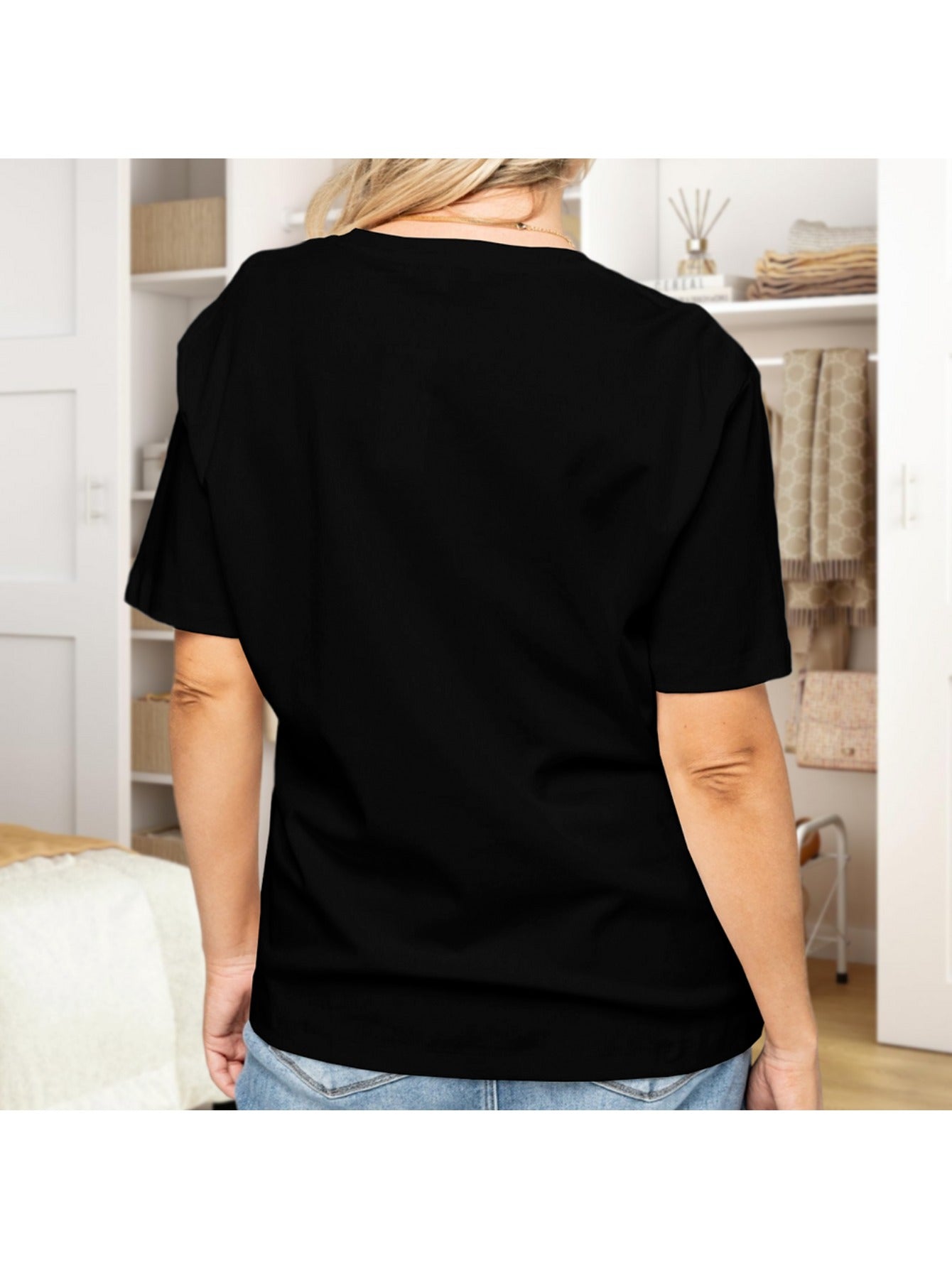 Women's Graphic Print Shirt - Long Sleeve detail view