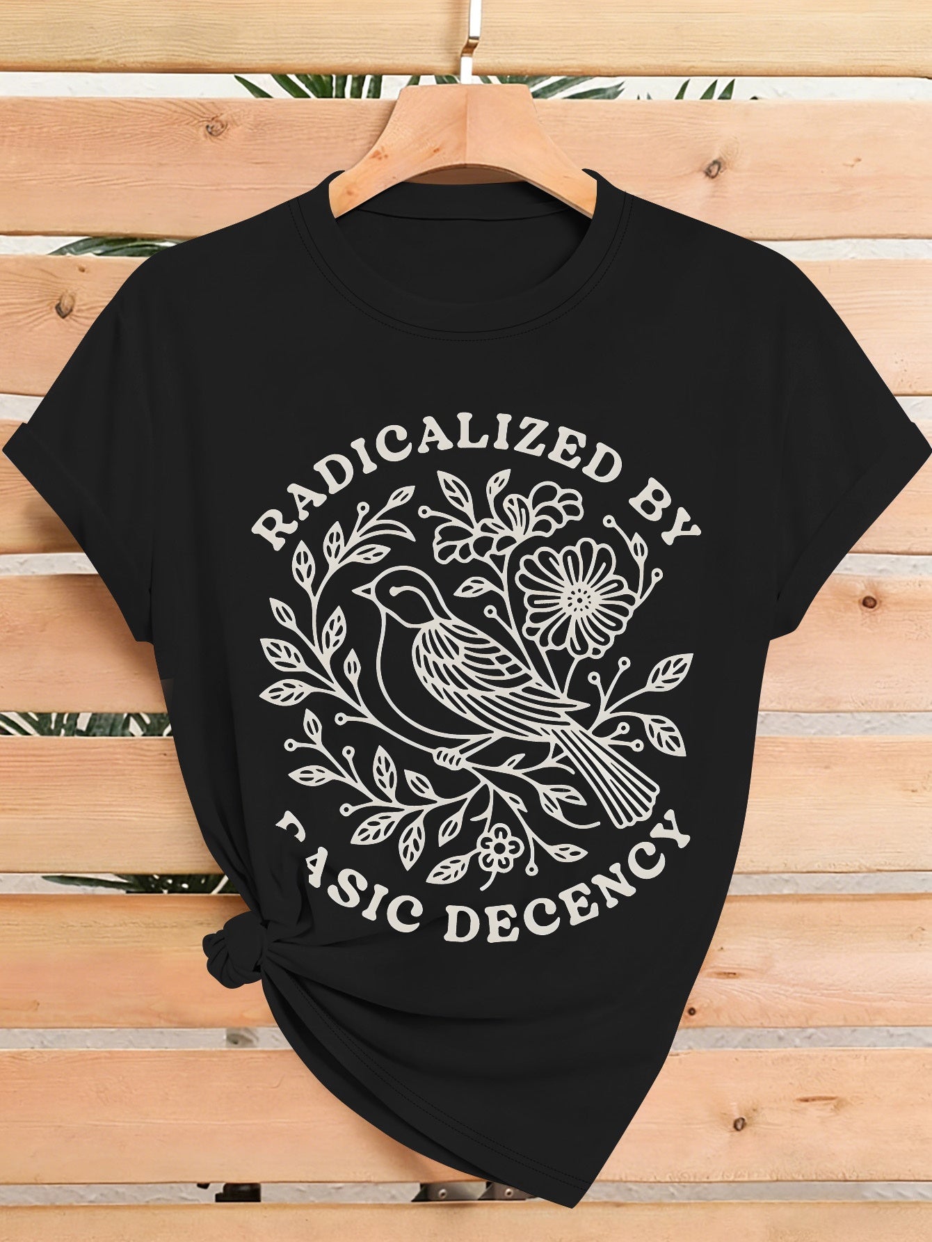 Women's Graphic Print T-Shirt - Crew Neck Short Sleeve – Dark Gray / Burgundy detail view