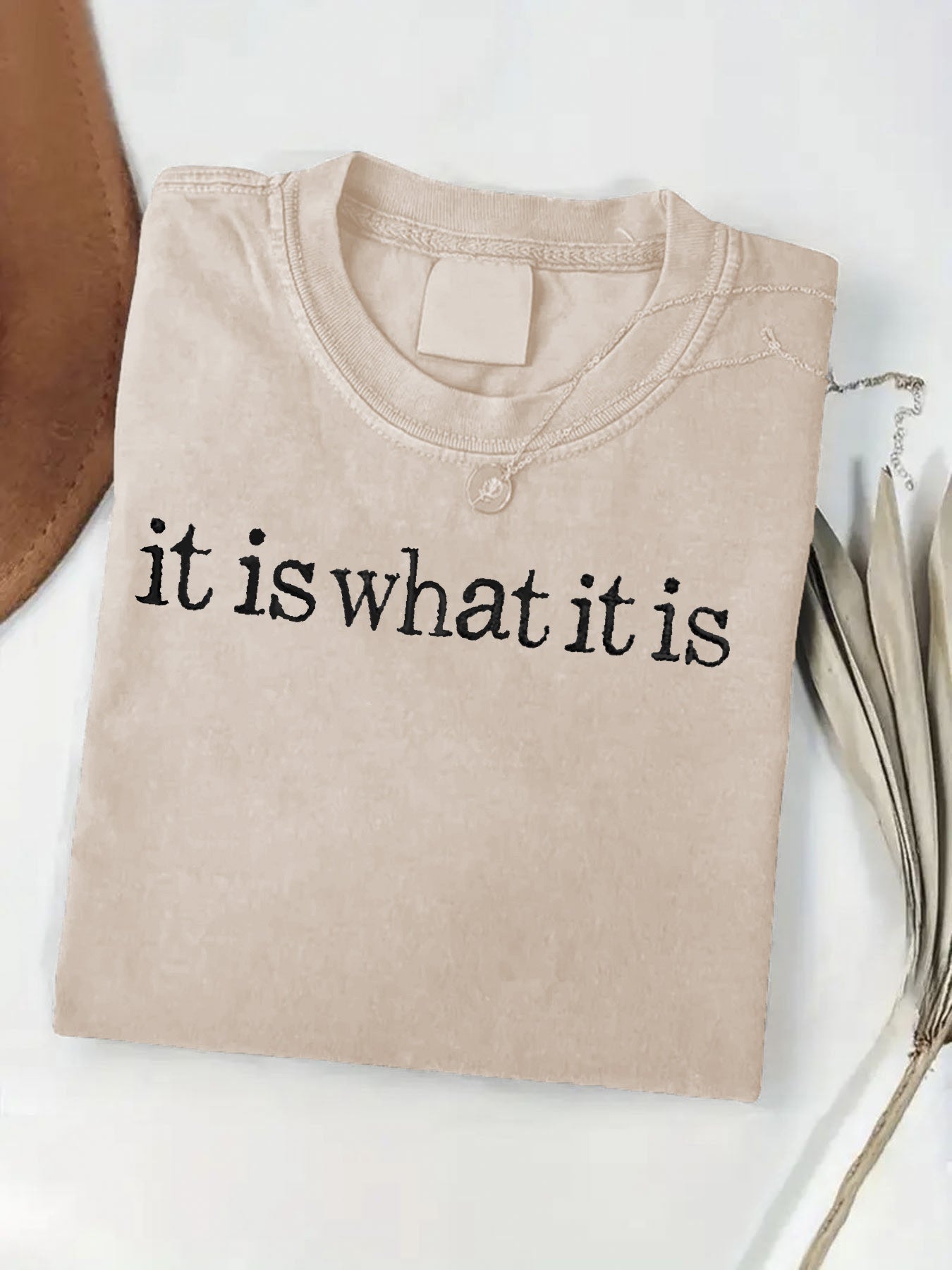 Women's Graphic Print T-Shirt - Crew Neck Short Sleeve Retro Wash detail view