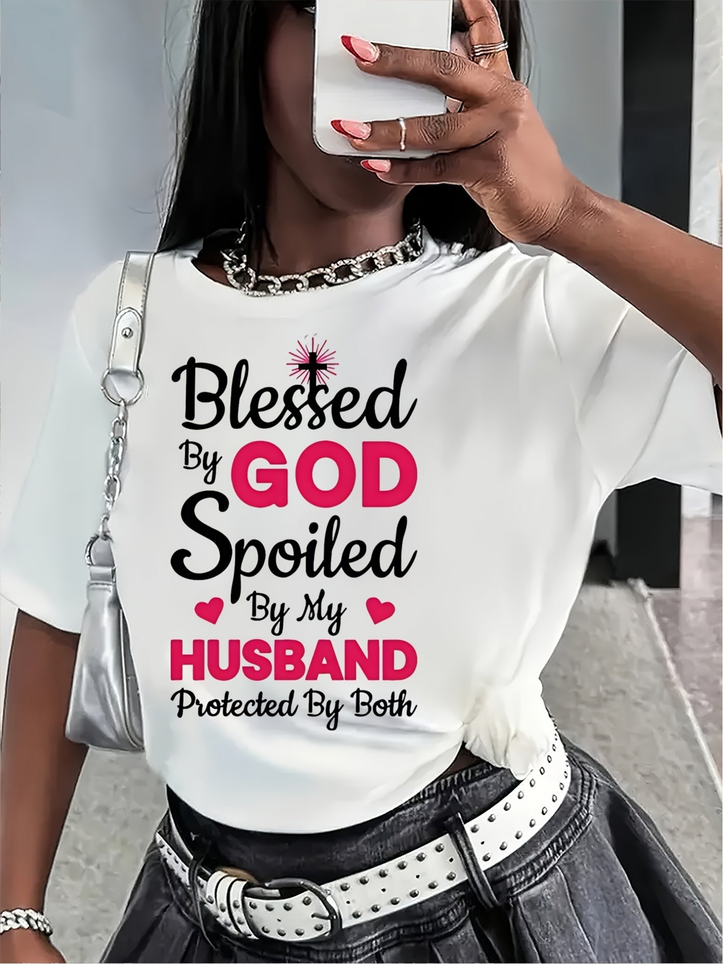 Women's Graphic Print T-Shirt - Regular Fit – Apricot / White detail view