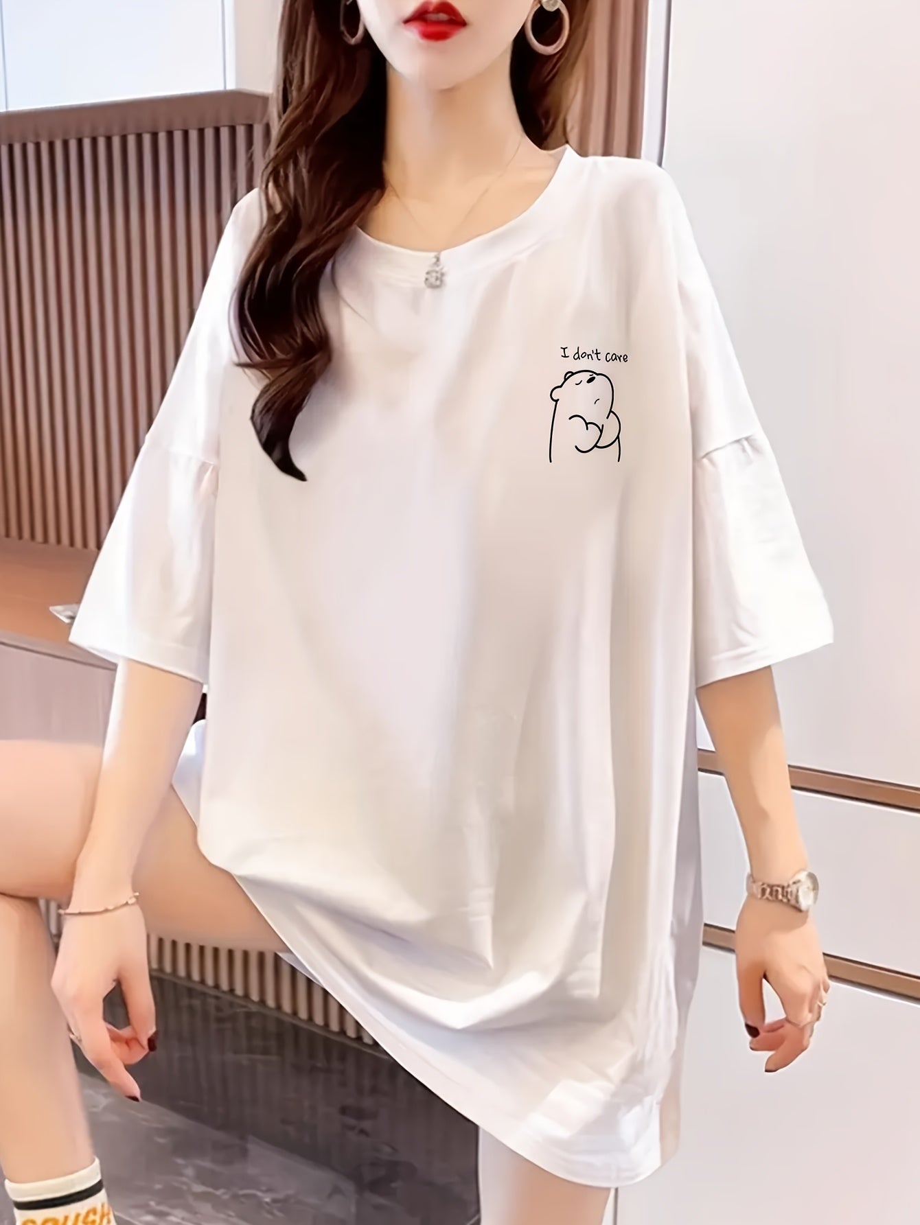 Women's Graphic Print T-Shirt - Round Neck Short Sleeve – Black / White detail view
