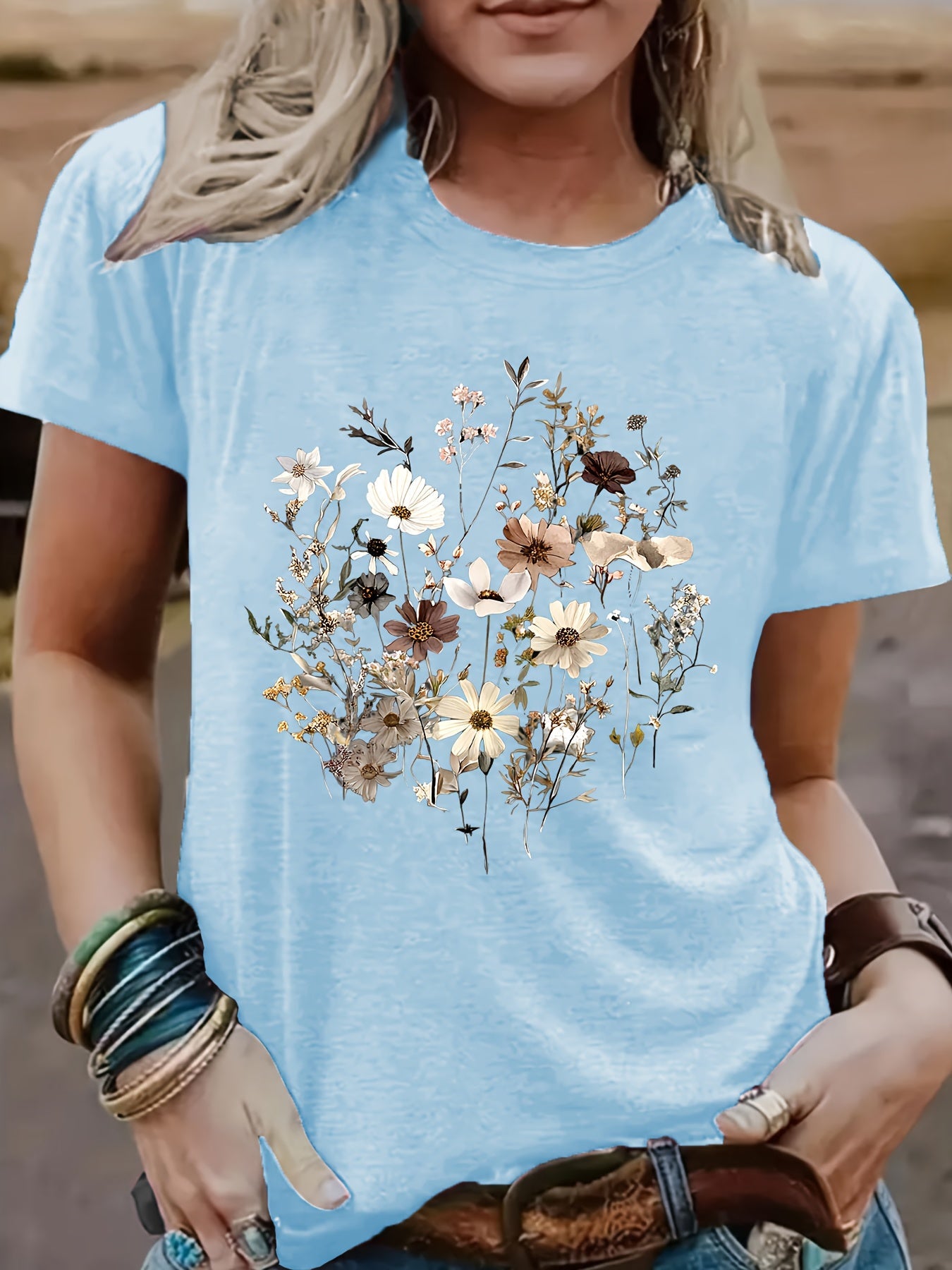 Women's Graphic Print T-Shirt - Round Neck Short Sleeve – Dark Gray / Apricot – Gray option – view 6