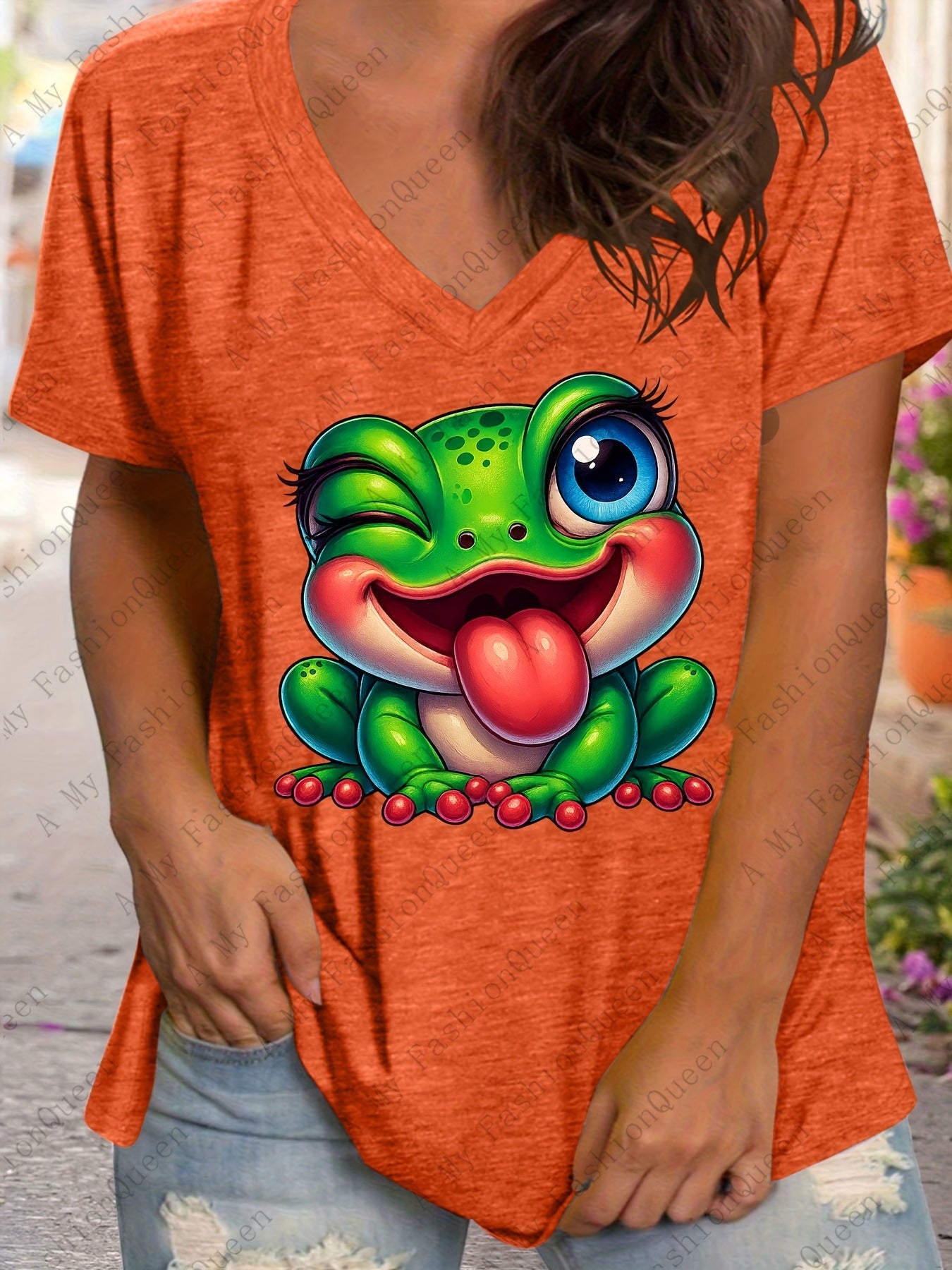 Women's Graphic Print T-Shirt - V-Neck Short Sleeve – Light Grey / Orange detail view