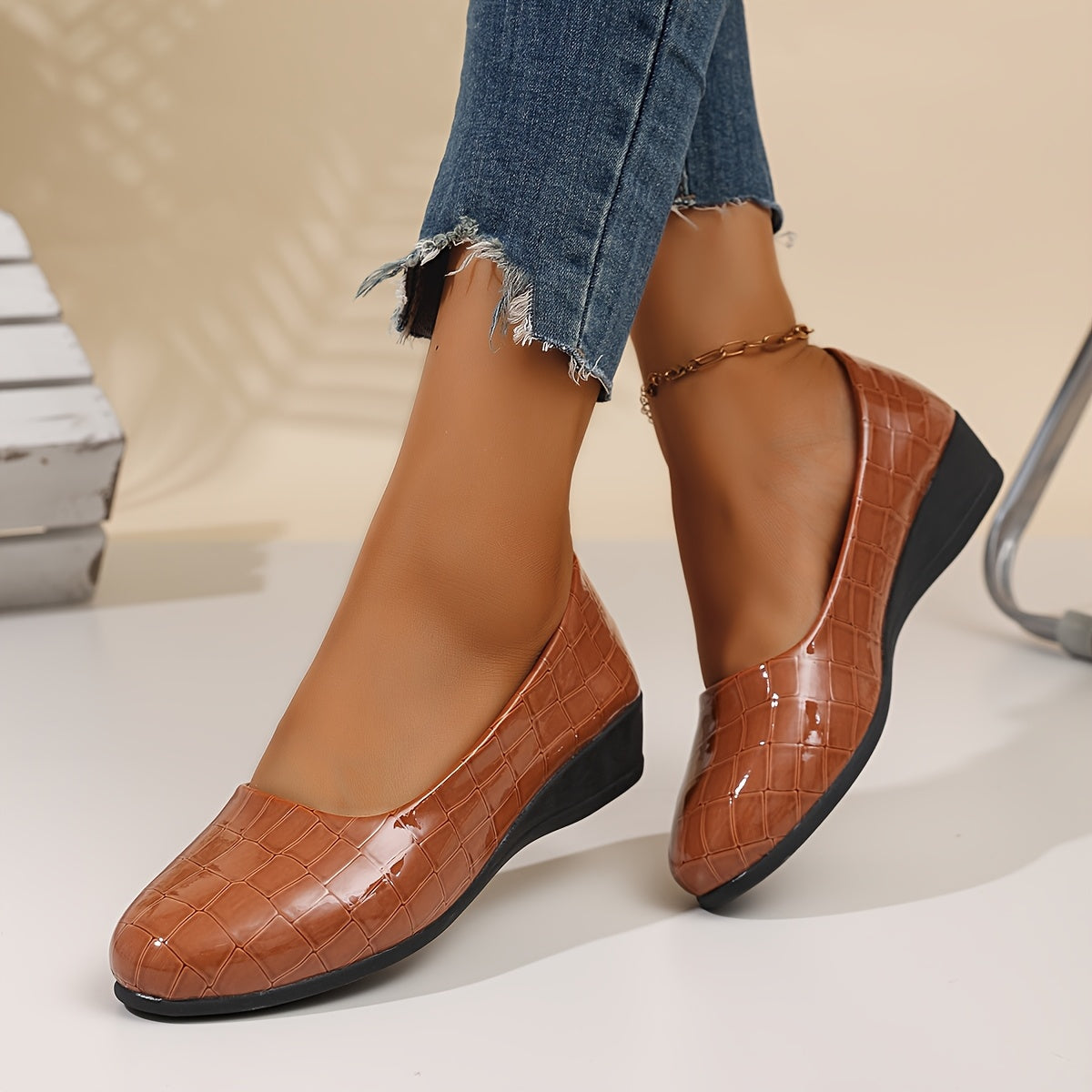Women's Heels & Pumps – Slip-On Platform for Everyday Wear – main product image