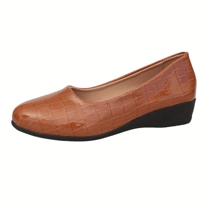 Women's Heels & Pumps – Slip-On Platform for Everyday Wear – view 5