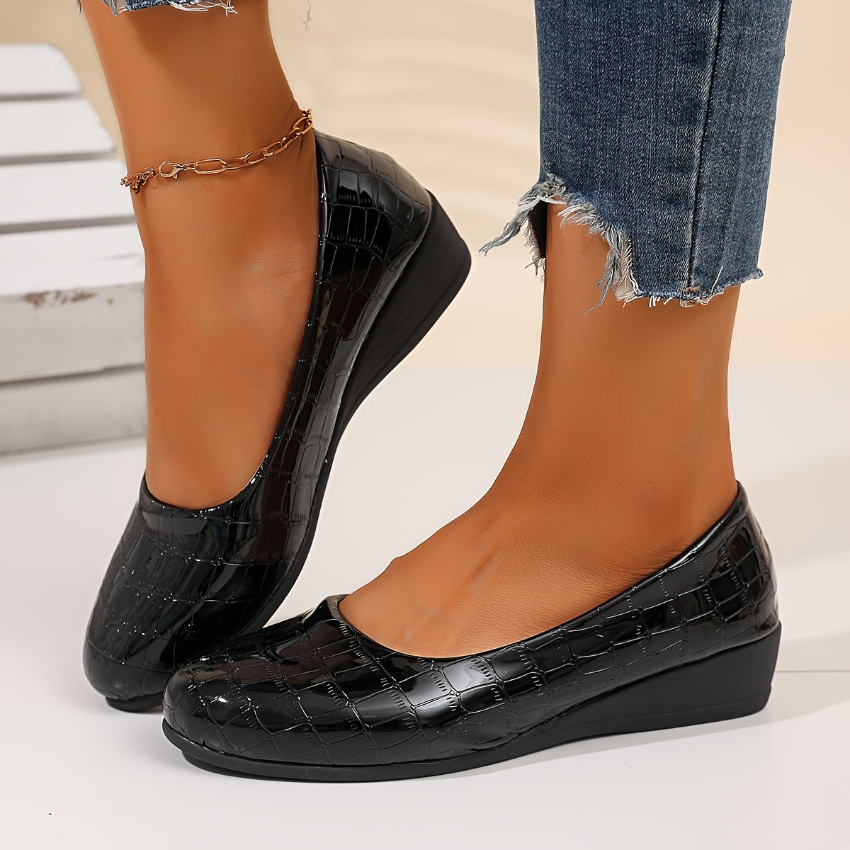 Women's Heels & Pumps – Slip-On Platform for Everyday Wear – view 7