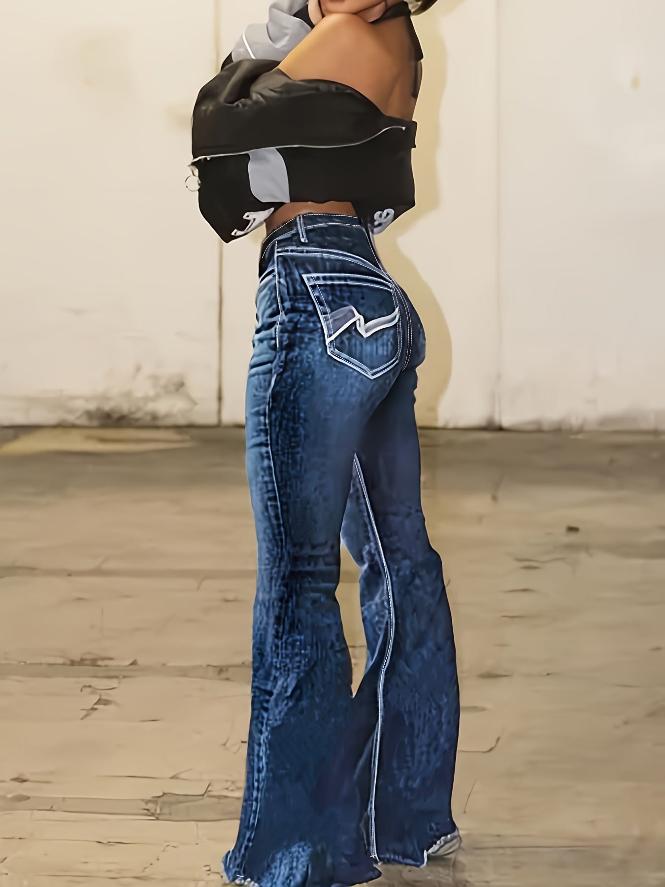 Women's High-Waist Flare Jeans - Black Embroidered detail view