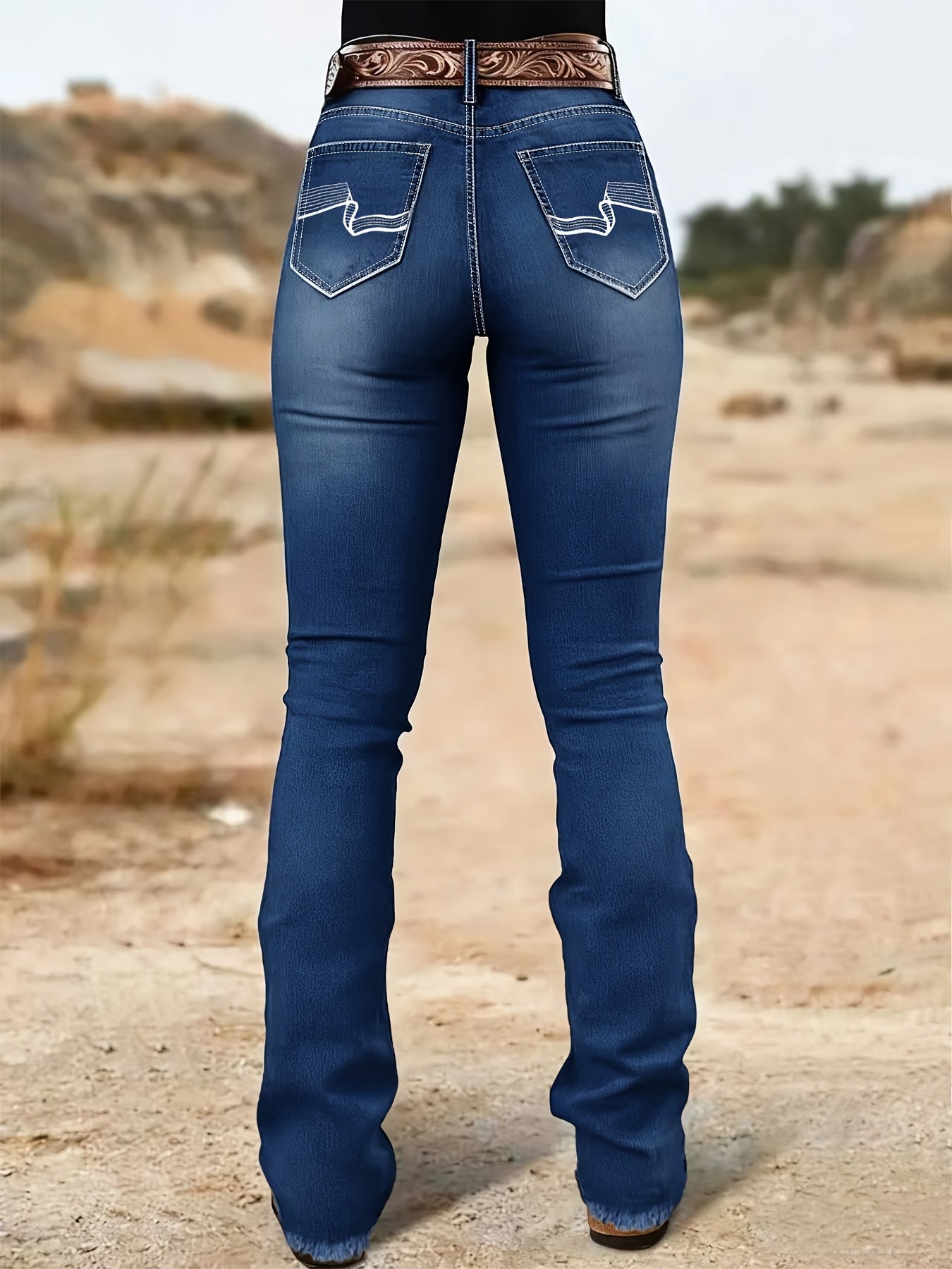 Women's High-Waist Flare Jeans - Black Embroidered Weekend detail view