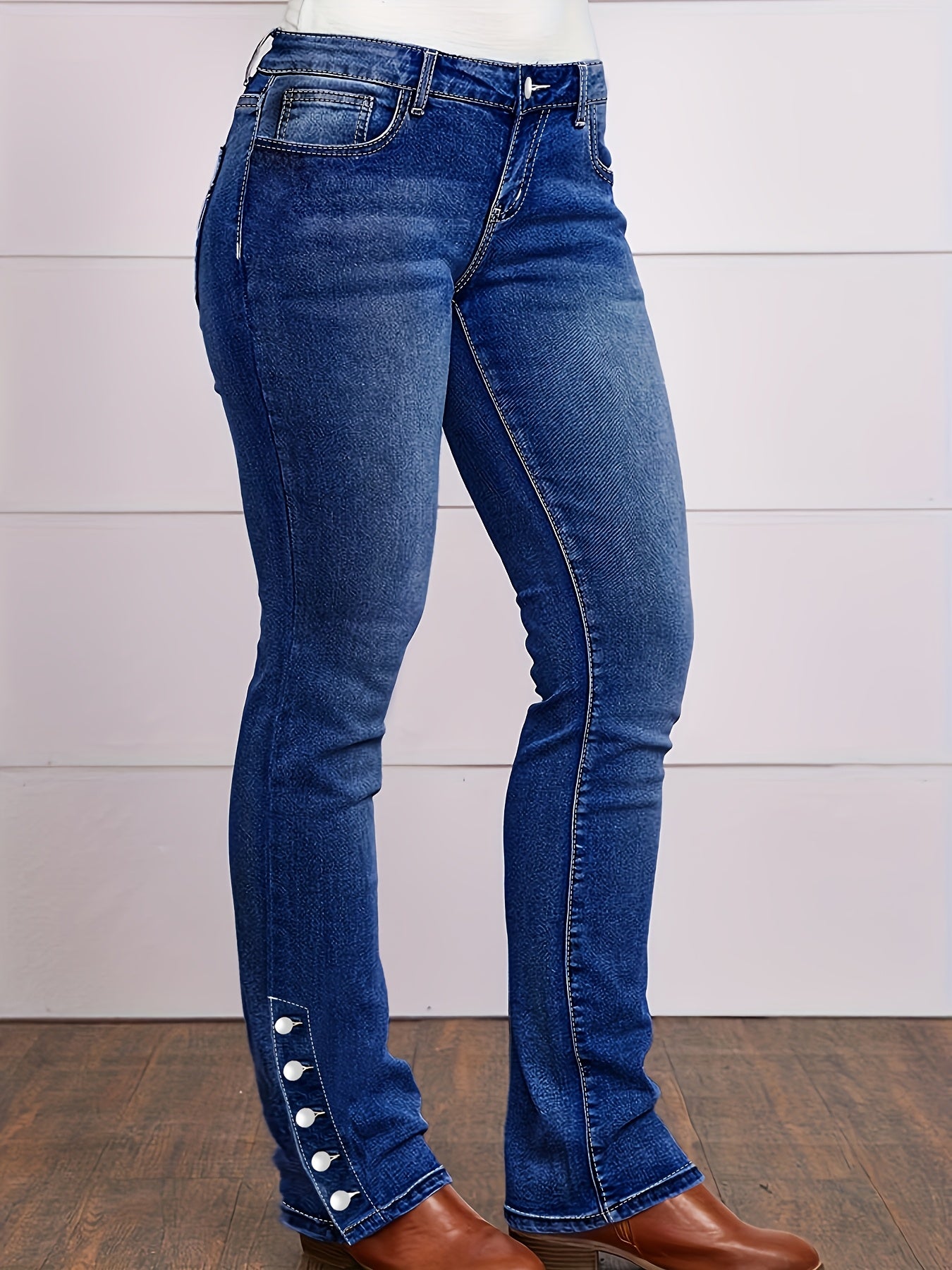 Women's High-Waist Flare Jeans - Blue Button Detail Stretch – view 4