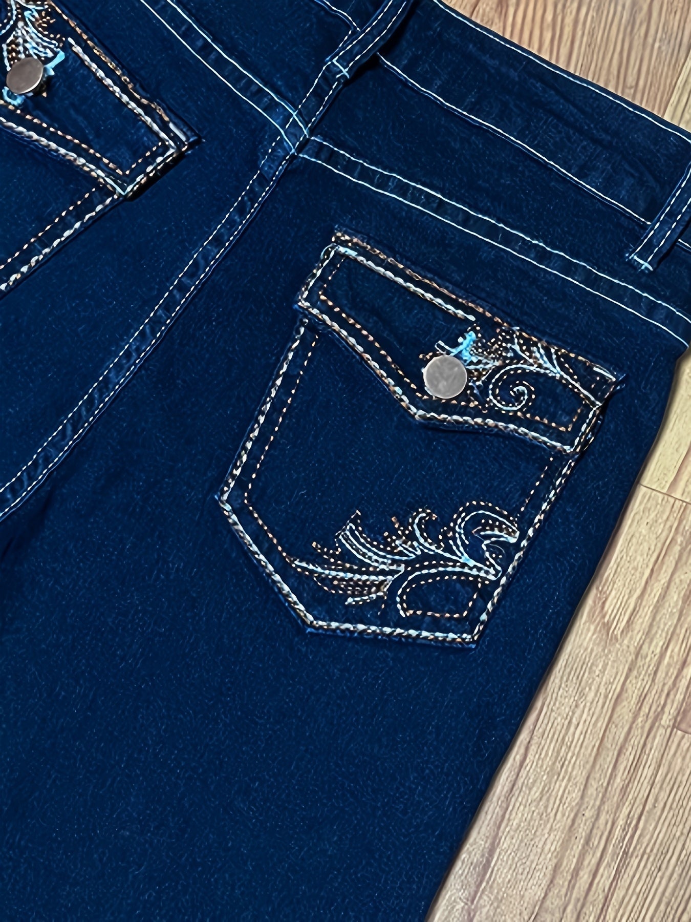 Women's High-Waist Flare Jeans - Deep Blue Embroidered detail view