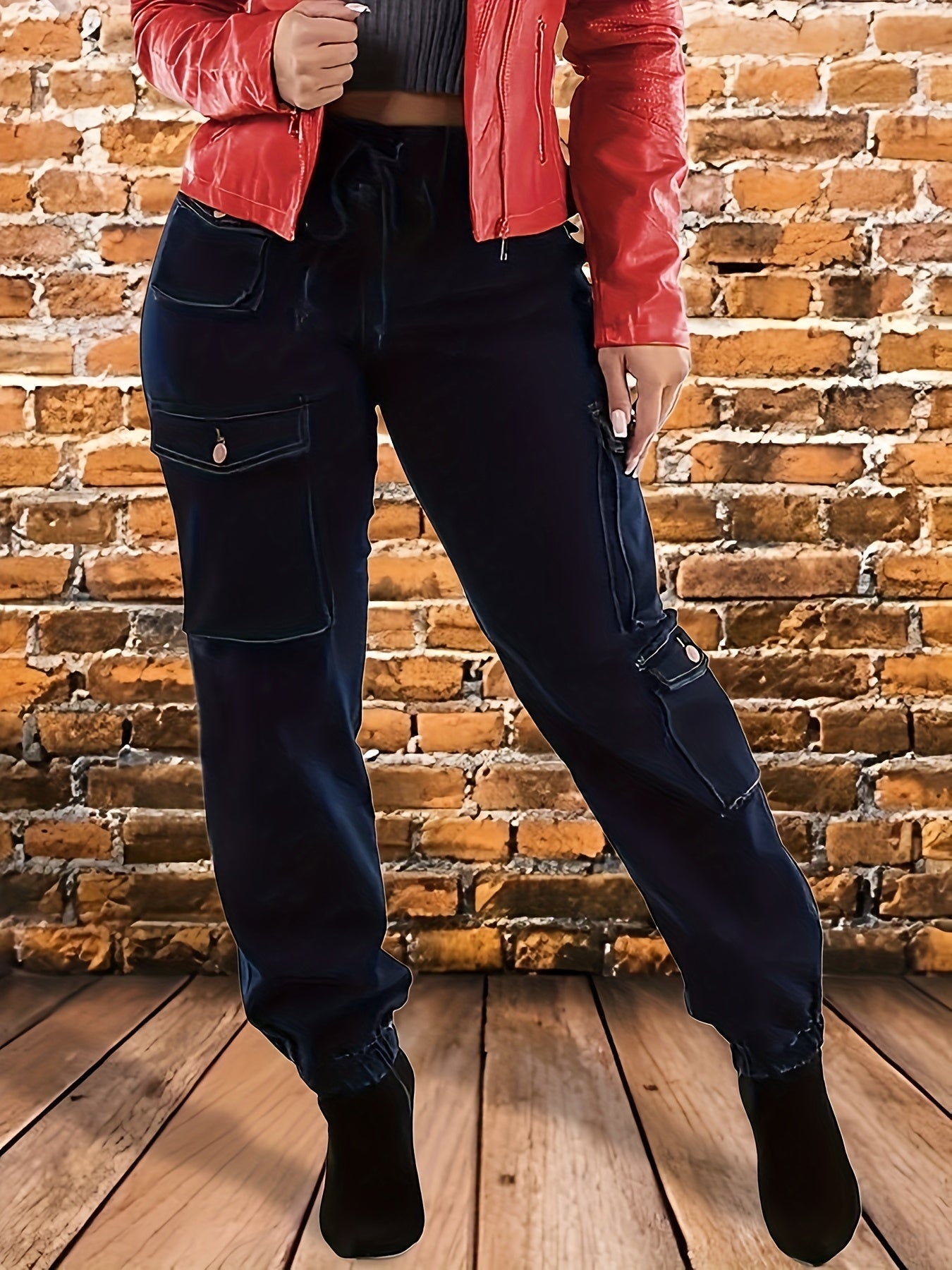 Women's High-Waist Jeans - Dark Blue Pocket Detail – view 6