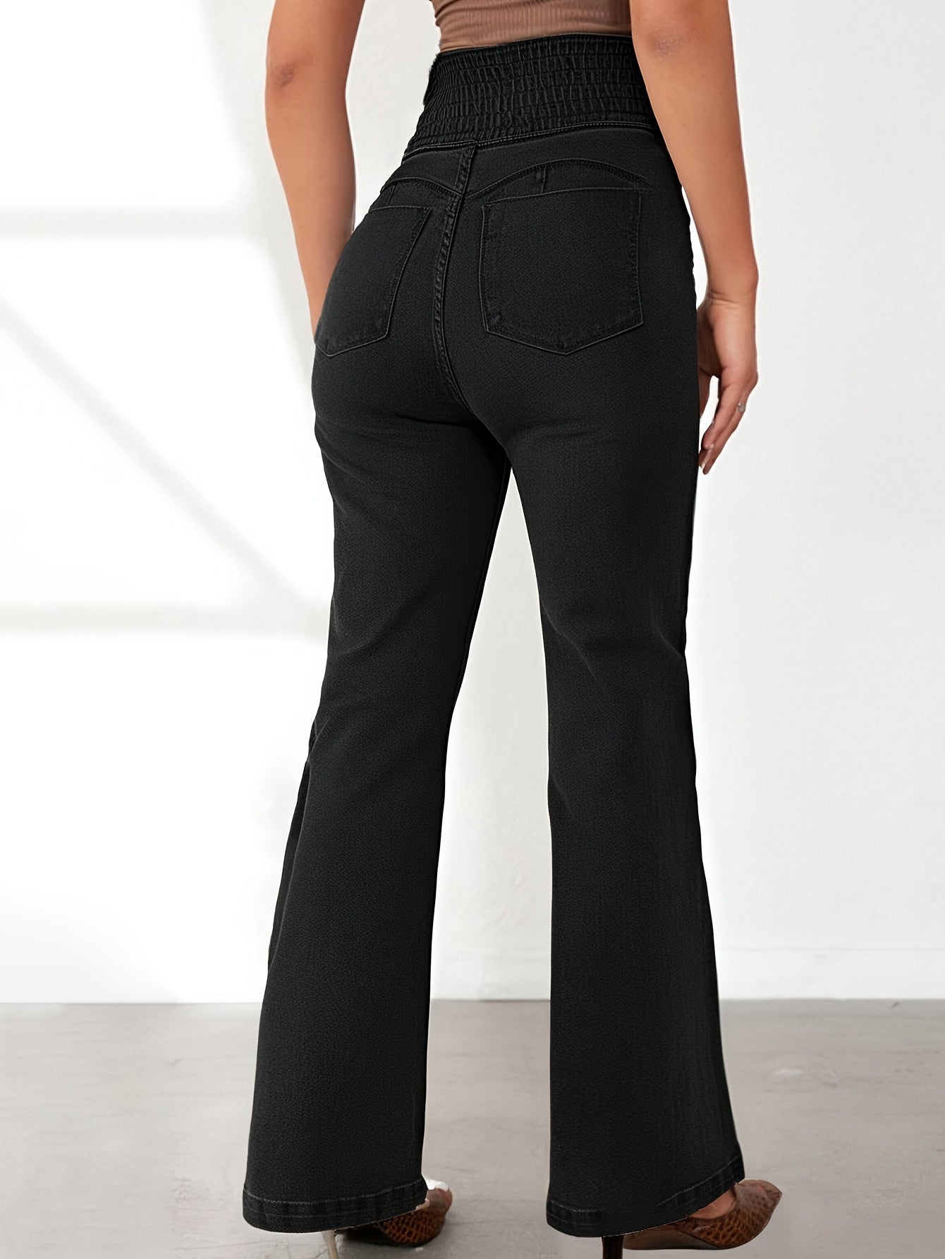 Women's High-Waist Jeans - Light Blue All-Season detail view