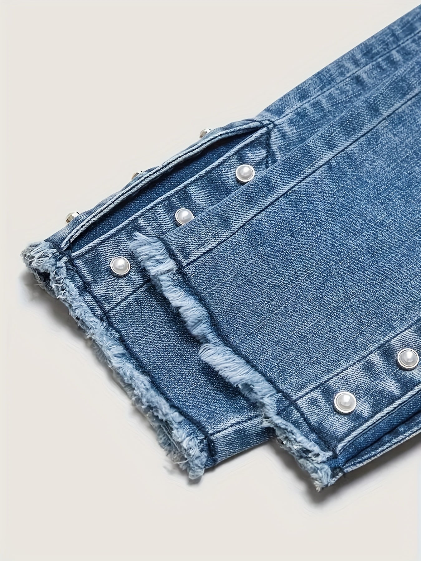 Women's High-Waist Jeans - Medium Blue detail view