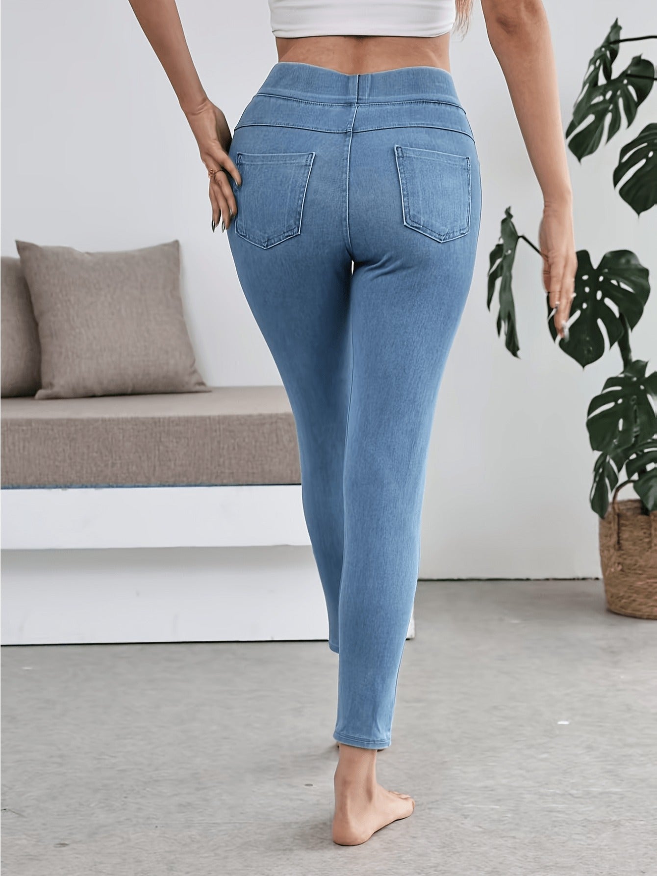 Women's High-Waist Jeans - Navy Color detail view