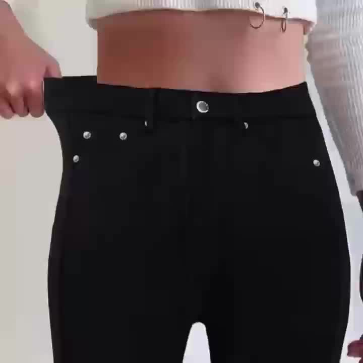 Women's High-Waist Skinny Jeans - Black Dark Wash Button Detail detail view