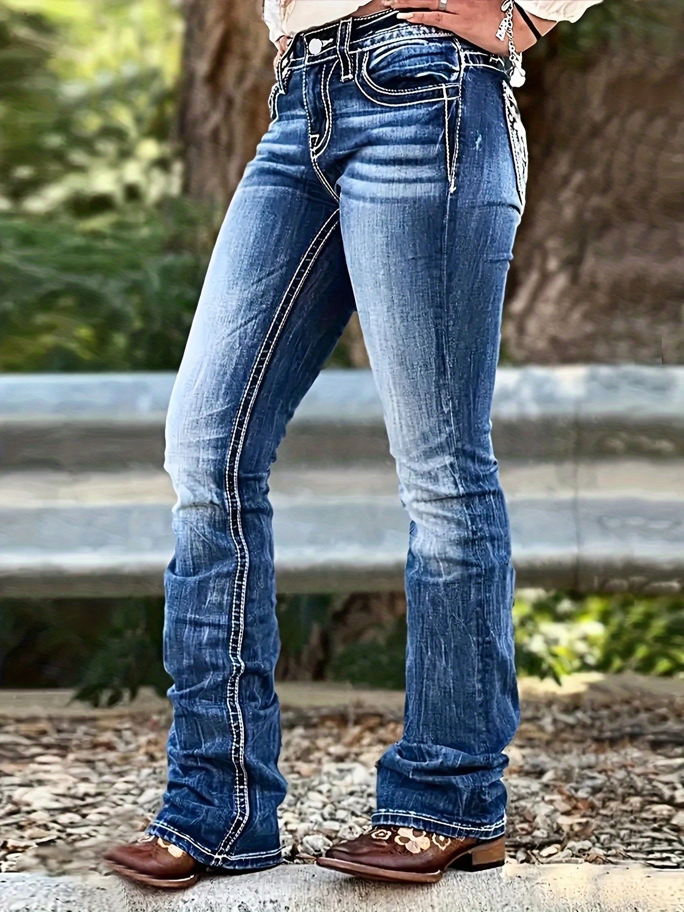 Women's High-Waist Skinny Jeans - Dark Blue Distressed detail view