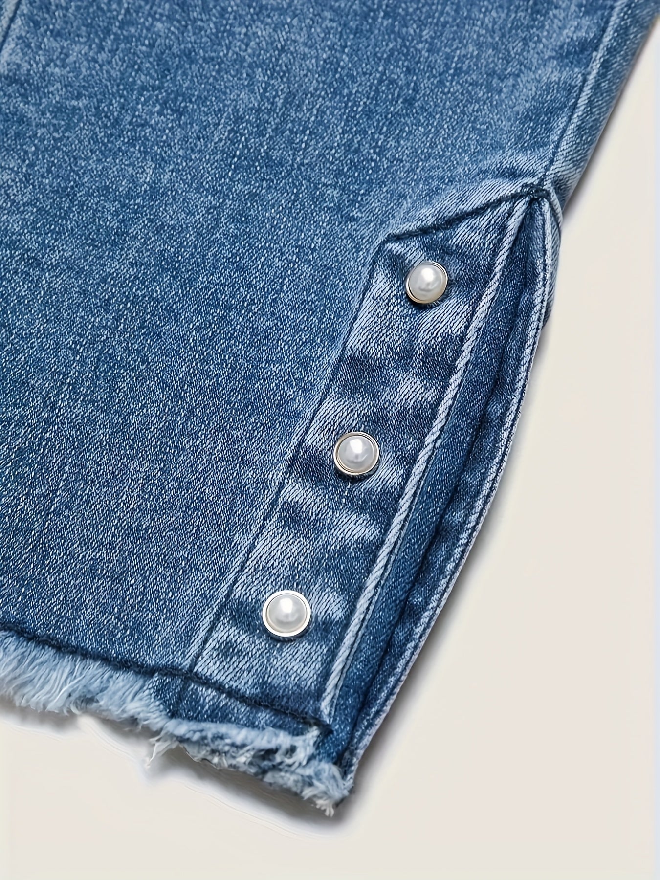 Women's High-Waist Skinny Jeans - Khaki Distressed detail view