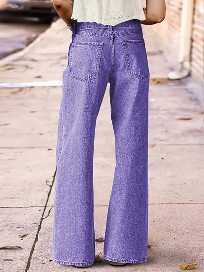 Women's High-Waist Straight Leg Jeans - Light Blue Light Wash Embroidered Casual detail view