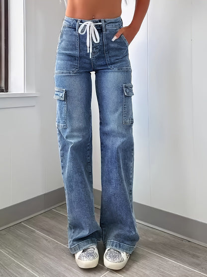Women's High-Waist Straight Leg Jeans - Light Blue Vintage Wash Pocket Detail detail view